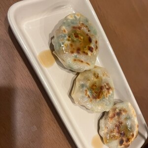 餃子の皮でニラ饅頭